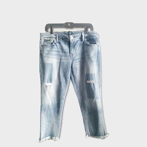 Gap Capri Jeans Women's 12 Distressed Patchwork Raw Hem Mid Rise